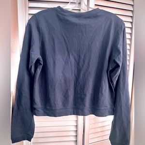 Lululemon Crew Neck Blue Pull Over LS Sweat Shirt Cropped Size 4/EUC